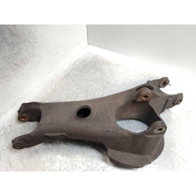 Recambio de brazo suspension superior trasero derecho para volvo xc90 2.4 diesel cat referencia OEM IAM   