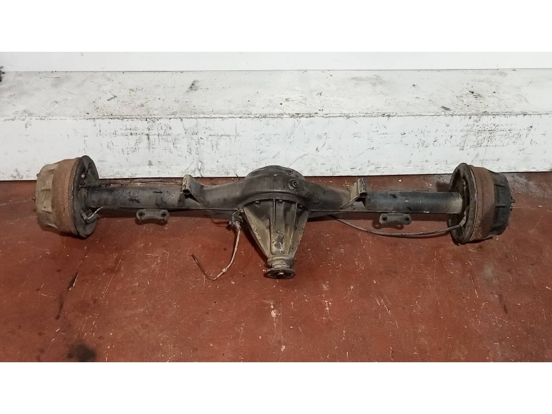 Recambio de puente trasero para nissan trade 2.3d referencia OEM IAM   TAMBOR