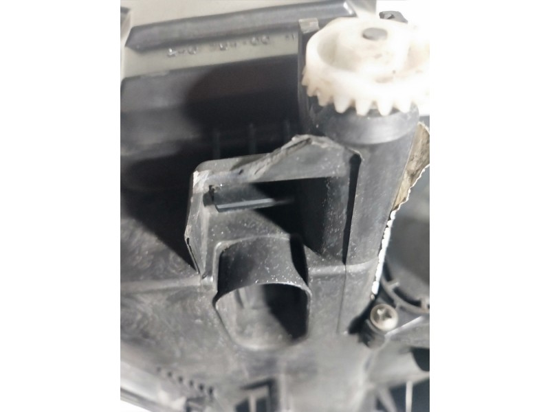 Recambio de faro izquierdo para skoda superb (3u4) 1.9 tdi referencia OEM IAM   