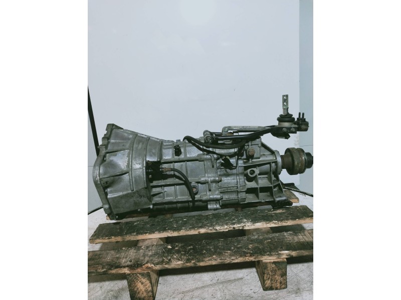 Recambio de caja cambios para ssangyong rodius xdi referencia OEM IAM G3102021009 MAD270500055 5V