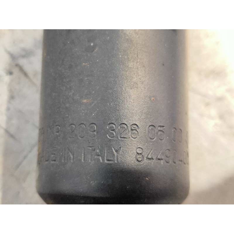 Recambio de amortiguador trasero izquierdo para mercedes clase clk (w209) coupe 200 compressor (209.342) referencia OEM IAM 2093