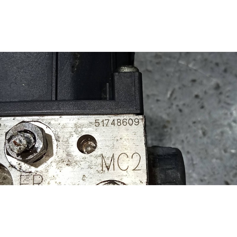 Recambio de abs para alfa romeo 147 (190) 1.9 jtd 120 distinctive referencia OEM IAM 0265224097 51748609 0265900051