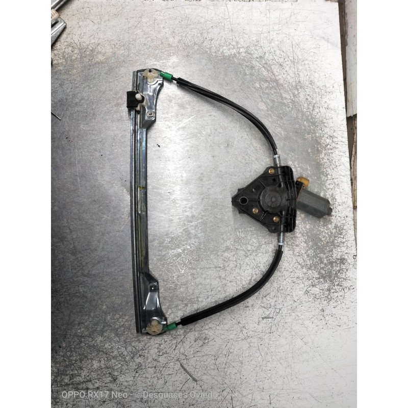 Recambio de elevalunas delantero derecho para renault clio ii fase i (b/cbo) 1.4 alize referencia OEM IAM 7700842240G  5P