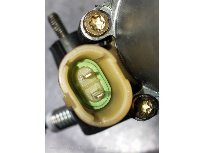 Recambio de elevalunas delantero derecho para renault clio ii fase i (b/cbo) 1.4 alize referencia OEM IAM 7700842240G  5P