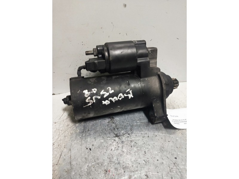 Recambio de motor arranque para volkswagen bora berlina (1j2) highline referencia OEM IAM 001121009  