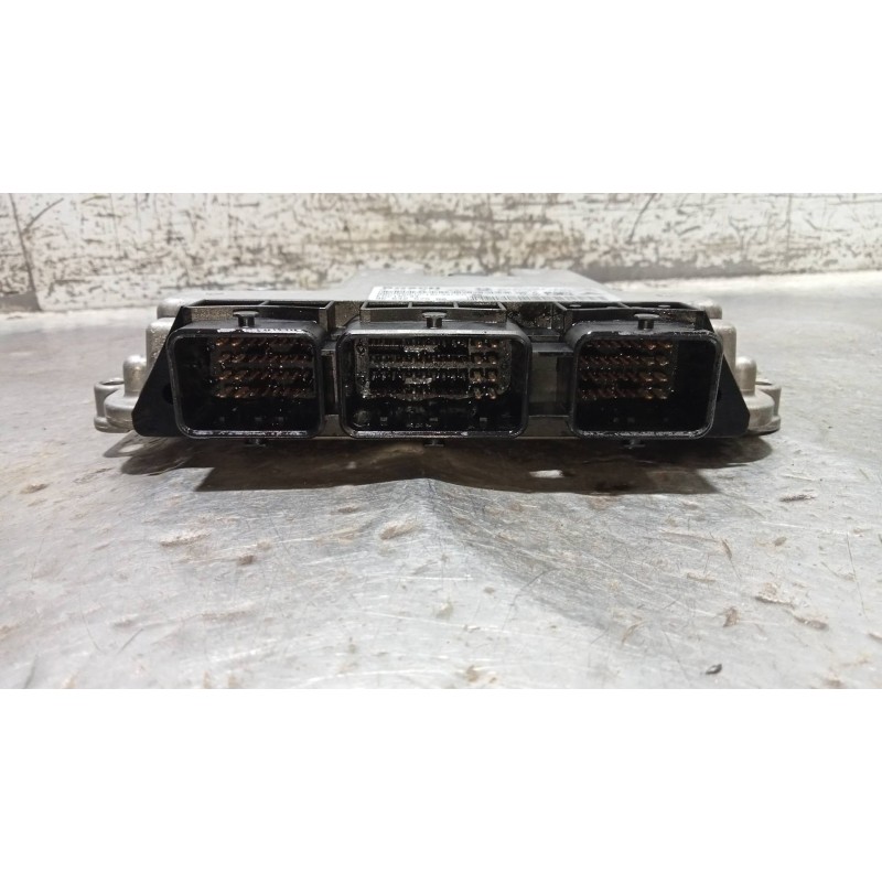 Recambio de centralita motor uce para citroen c5 berlina lx (e) referencia OEM IAM 0281013332 9664257580 EDC16C34 9653958980