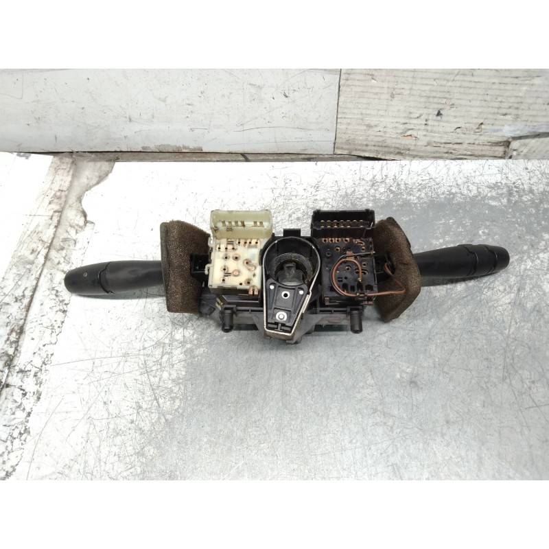 Recambio de mando luces para renault master desde ´98 base, caja cerrada l1h1 rs 3078 referencia OEM IAM 7700353367  