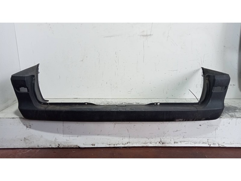 Recambio de paragolpes trasero para mercedes vito caja cerrada 6.03  111 cdi compacto (639.601) referencia OEM IAM   