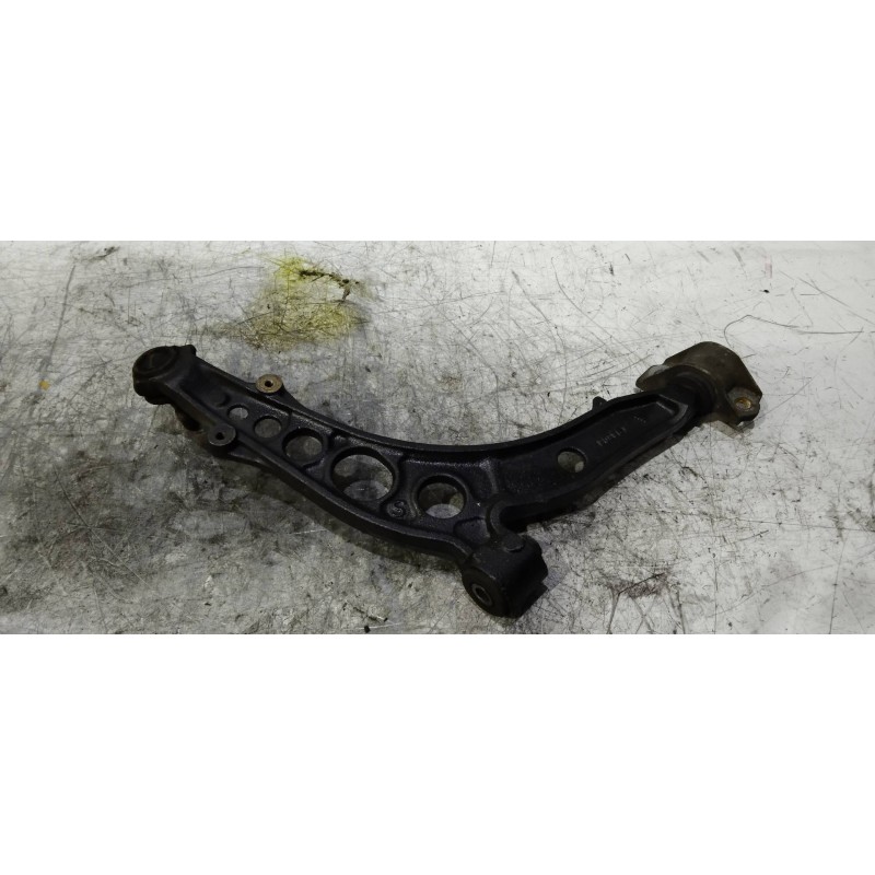 Recambio de brazo suspension inferior delantero izquierdo para fiat punto berlina (176) td 60 s referencia OEM IAM 46428561  