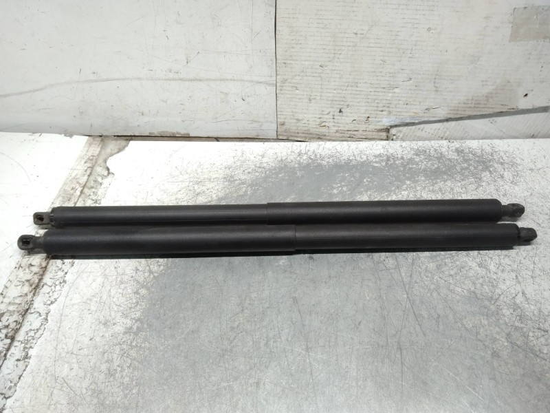 Recambio de amortiguadores maletero / porton para opel insignia sports tourer cosmo referencia OEM IAM 13247949 315005777 710N