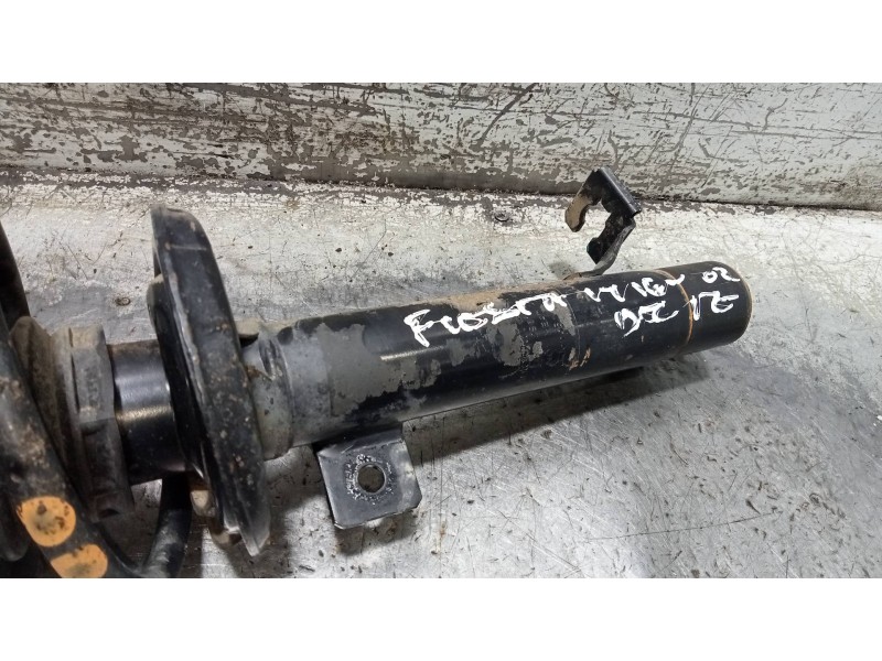 Recambio de amortiguador delantero izquierdo para ford fiesta (cbk) ambiente referencia OEM IAM 2S6118045AJ  