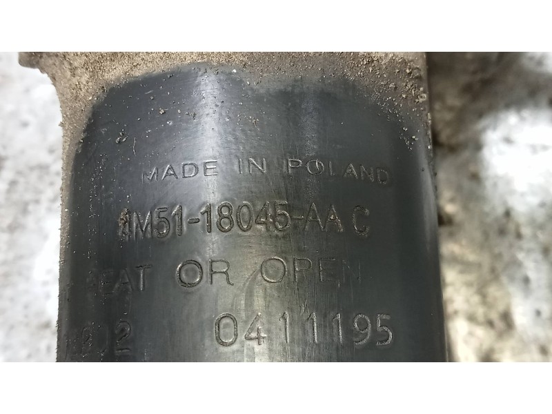 Recambio de amortiguador delantero derecho para ford focus berlina (cap) titanium referencia OEM IAM 4M5118045AA  