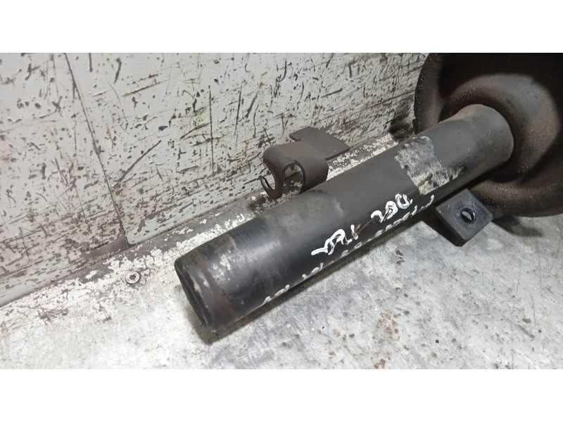 Recambio de amortiguador delantero izquierdo para ford focus berlina (cap) titanium referencia OEM IAM   