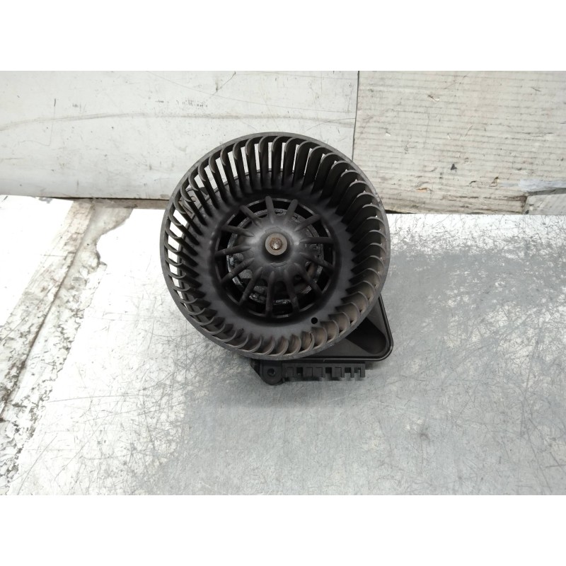 Recambio de motor calefaccion para renault megane i classic (la0) 1.9 dti rn (laon) referencia OEM IAM A52656770C  