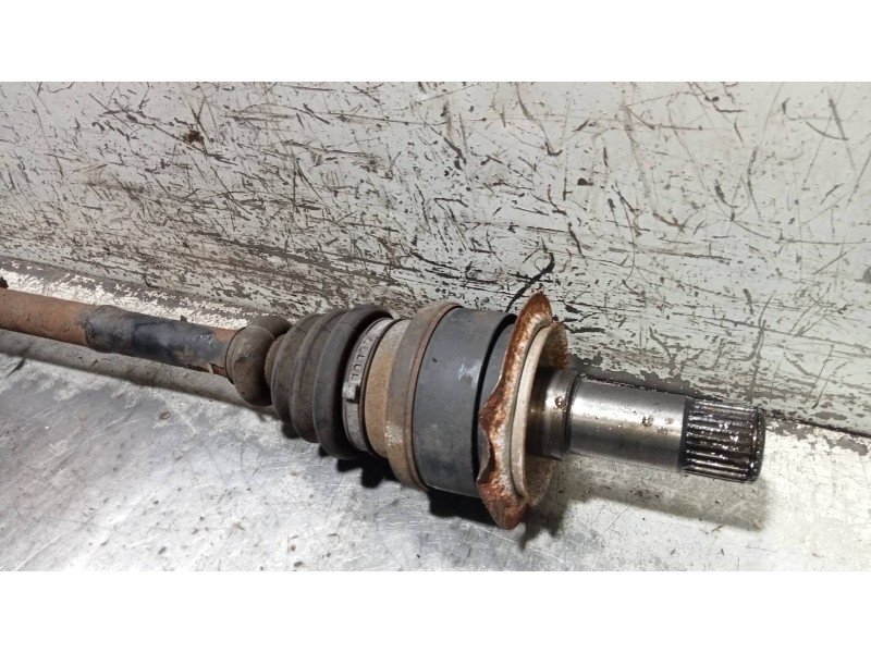 Recambio de transmision trasera izquierda para mercedes vito caja cerrada 6.03  111 cdi compacto (639.601) referencia OEM IAM   