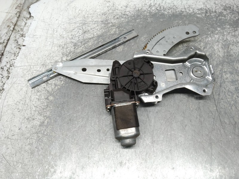 Recambio de elevalunas trasero derecho para nissan note (e11e) tekna referencia OEM IAM 400929A  5P