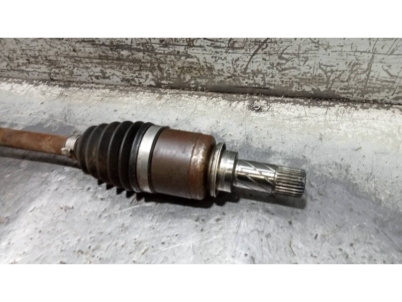 Recambio de transmision delantera izquierda para renault modus confort expression referencia OEM IAM 8200341698  