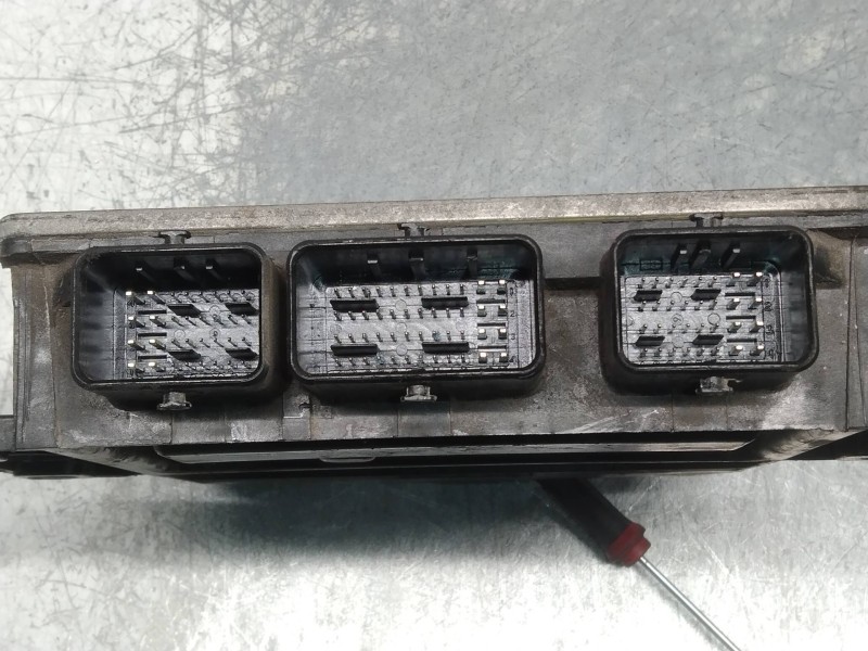Recambio de centralita motor uce para nissan note (e11e) tekna referencia OEM IAM R0410B034C 8200911560 8200619409 81350B