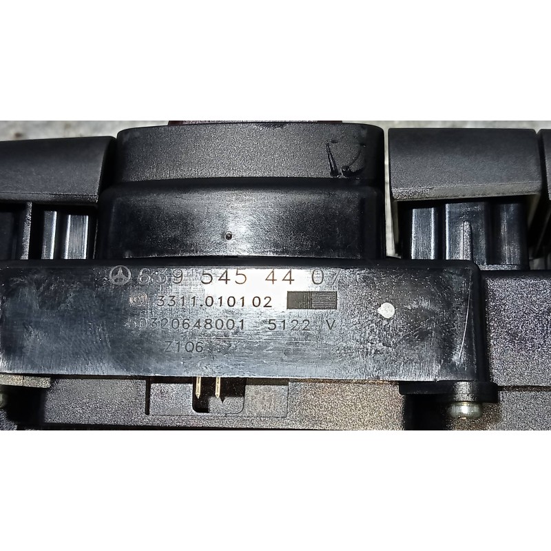 Recambio de mando multifuncion para mercedes vito caja cerrada 6.03  111 cdi compacto (639.601) referencia OEM IAM 6395454407  