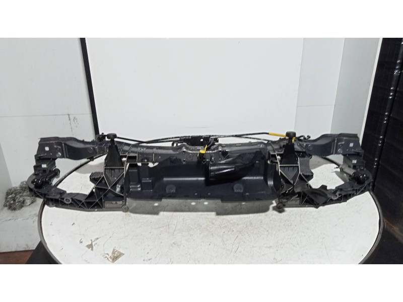 Recambio de panel frontal para ford c-max titanium referencia OEM IAM   
