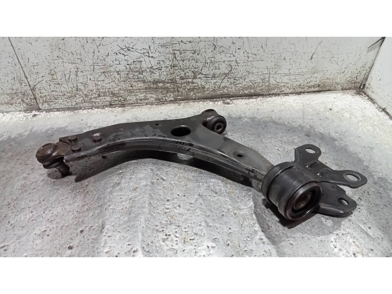Recambio de brazo suspension inferior delantero derecho para ford c-max titanium referencia OEM IAM   