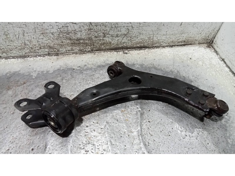 Recambio de brazo suspension inferior delantero izquierdo para ford c-max titanium referencia OEM IAM   