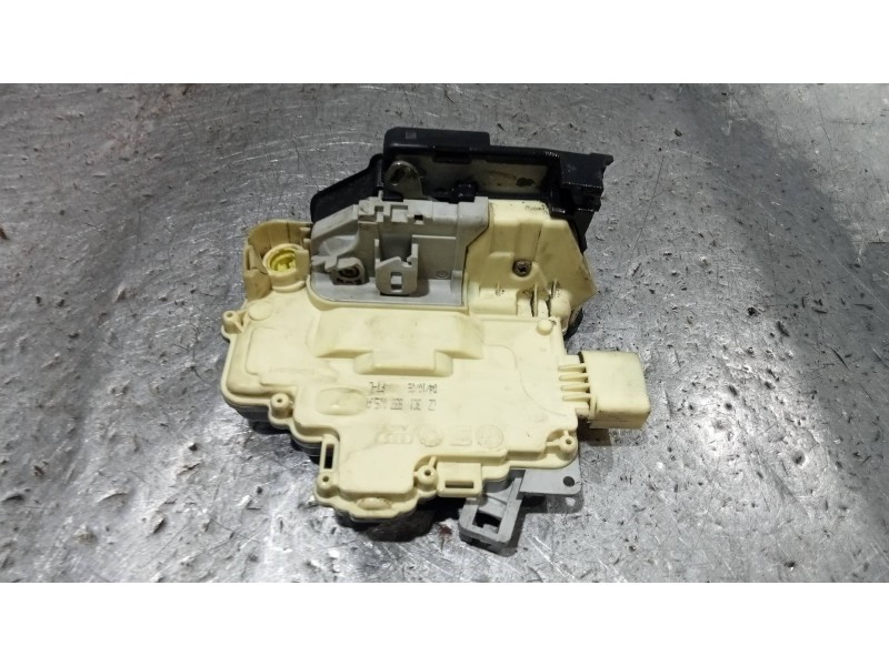 Recambio de motor cierre centralizado delantero izquierdo para audi q7 (4l) 3.0 tdi referencia OEM IAM 3C1837015A  