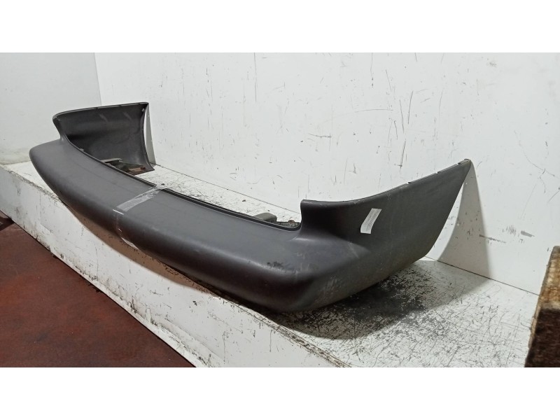 Recambio de paragolpes trasero para chrysler voyager (gs) 2.5 td le grand voyager referencia OEM IAM   