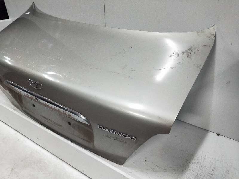 Recambio de tapa maletero para daewoo leganza 2.0 cat referencia OEM IAM   