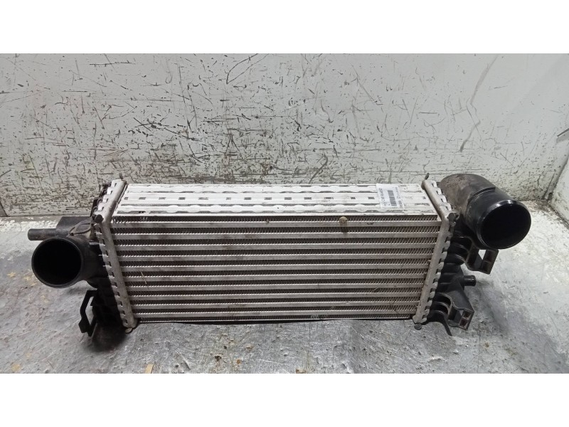 Recambio de intercooler para ford c-max titanium referencia OEM IAM CV619L440VD 6967004CZ 