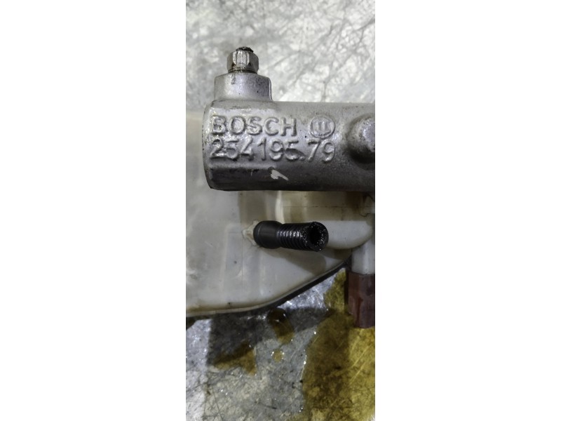 Recambio de bomba freno para citroen c3 1.1 furio referencia OEM IAM 25419579  