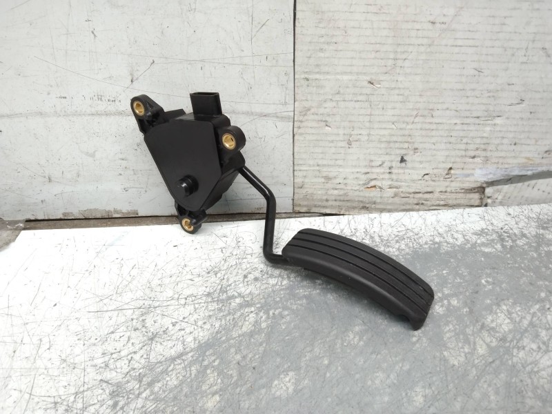 Recambio de potenciometro pedal para renault scenic ii dynamique referencia OEM IAM 8200159647B  