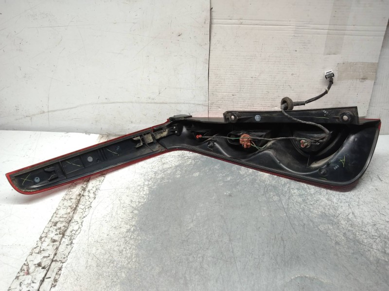 Recambio de piloto trasero derecho para nissan note (e11e) tekna referencia OEM IAM   