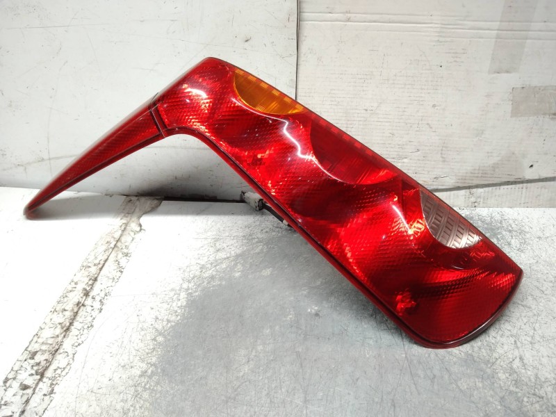 Recambio de piloto trasero izquierdo para nissan note (e11e) tekna referencia OEM IAM   