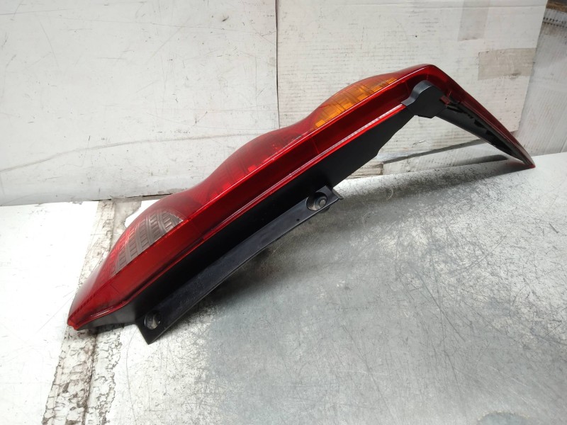 Recambio de piloto trasero izquierdo para nissan note (e11e) tekna referencia OEM IAM   