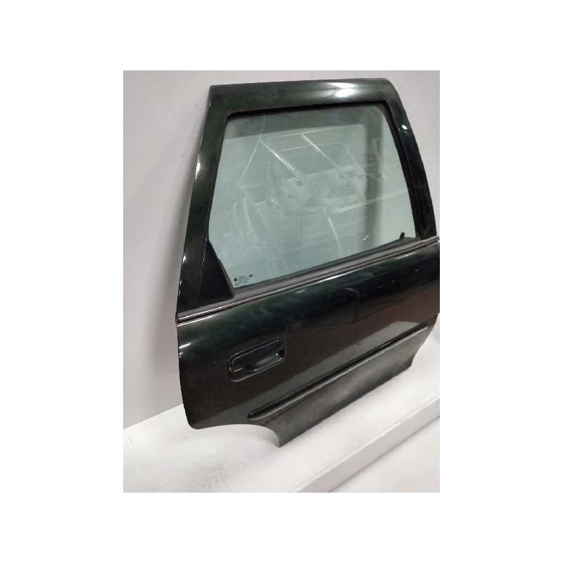 Recambio de puerta trasera derecha para opel vectra b caravan 1.8 16v referencia OEM IAM   