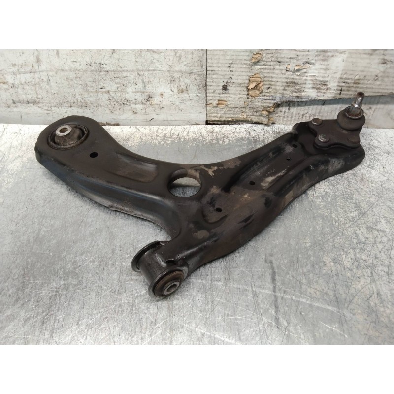 Recambio de brazo suspension inferior delantero izquierdo para audi a1 sportback (8xa) ambition referencia OEM IAM 6R0407151F  