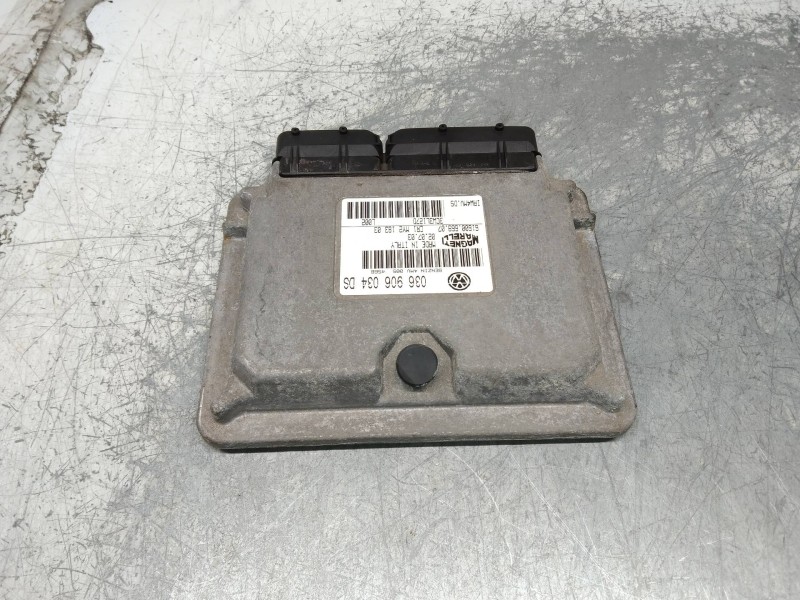 Recambio de centralita motor uce para seat leon (1m1) signo referencia OEM IAM IAW4MVDS 036906034DS 6160066907