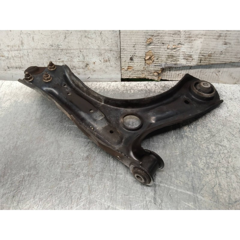 Recambio de brazo suspension inferior delantero izquierdo para audi a1 sportback (8xa) ambition referencia OEM IAM 6R0407151F  