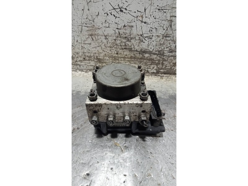 Recambio de abs para nissan note (e11e) tekna referencia OEM IAM 0265231732 476609U100 