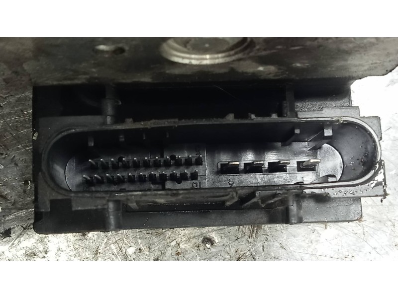 Recambio de abs para nissan note (e11e) tekna referencia OEM IAM 0265231732 476609U100 