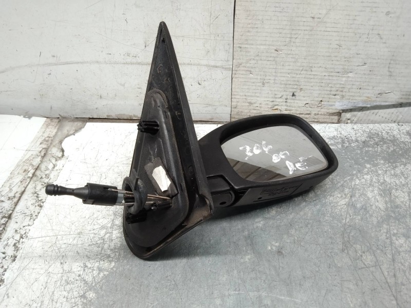 Recambio de retrovisor derecho para peugeot 306 break 1.6 referencia OEM IAM   MANUAL