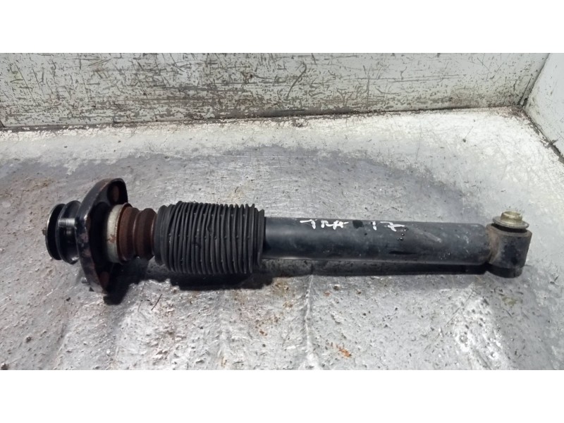 Recambio de amortiguador trasero izquierdo para bmw x5 (e53) 3.0d referencia OEM IAM   
