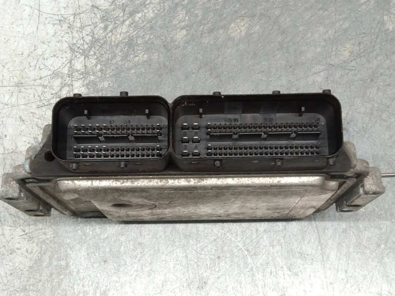 Recambio de centralita motor uce para hyundai sonata (nf) 2.0 crdi comfort i referencia OEM IAM 0281012973 3911327405 A0NF0T0EI0