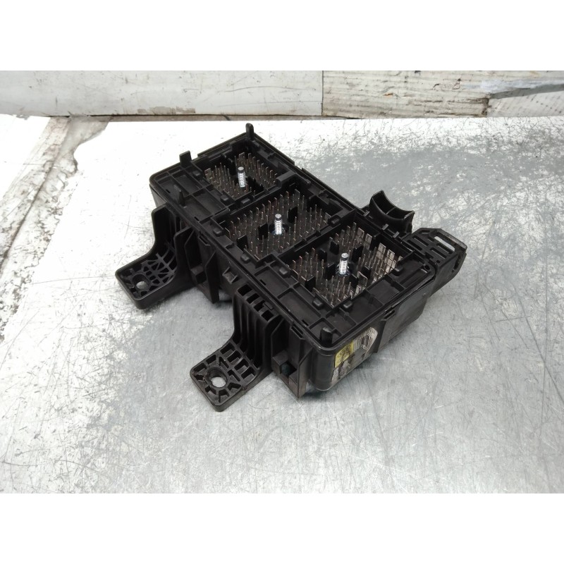 Recambio de caja reles / fusibles para hyundai sonata (nf) 2.0 crdi comfort i referencia OEM IAM 919503K540  