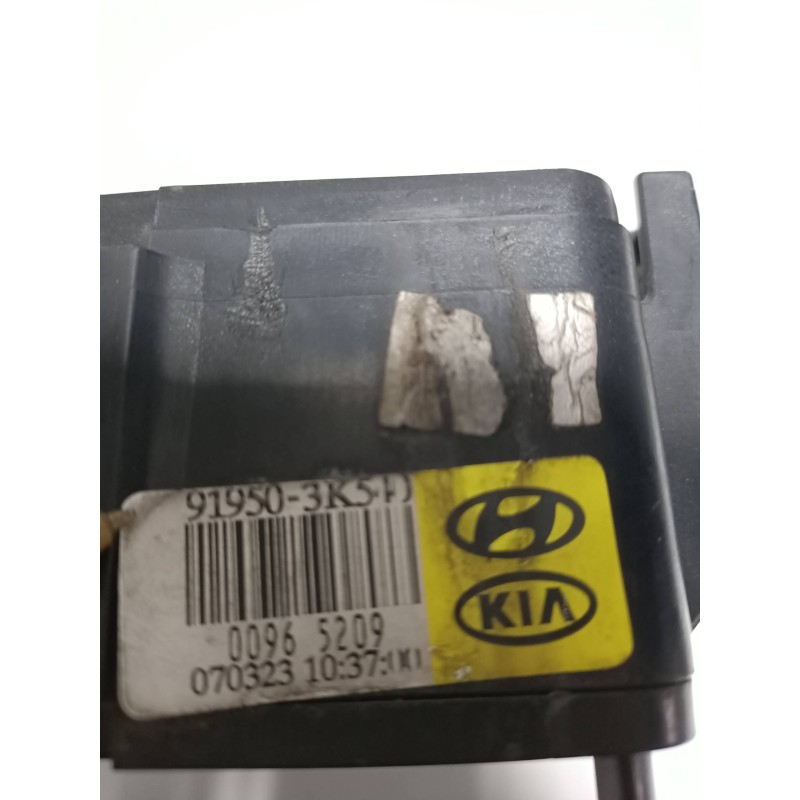 Recambio de caja reles / fusibles para hyundai sonata (nf) 2.0 crdi comfort i referencia OEM IAM 919503K540  