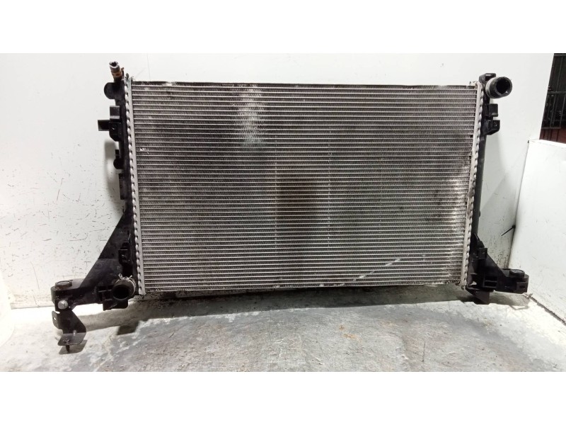 Recambio de radiador agua para renault master kasten 2.3 dci diesel cat referencia OEM IAM 214107695R  