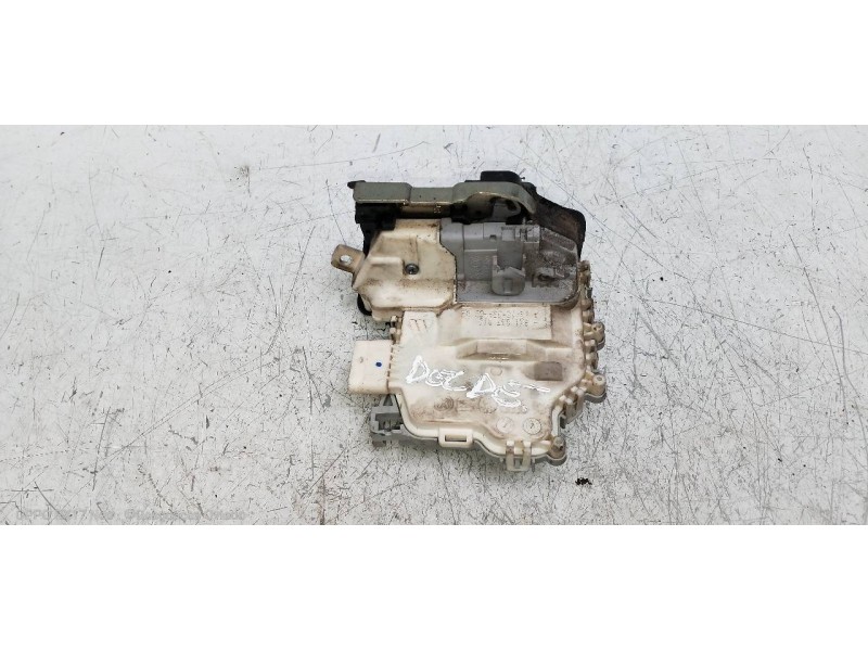 Recambio de motor cierre centralizado delantero derecho para audi a1 sportback (8xa) ambition referencia OEM IAM 8X1837016  