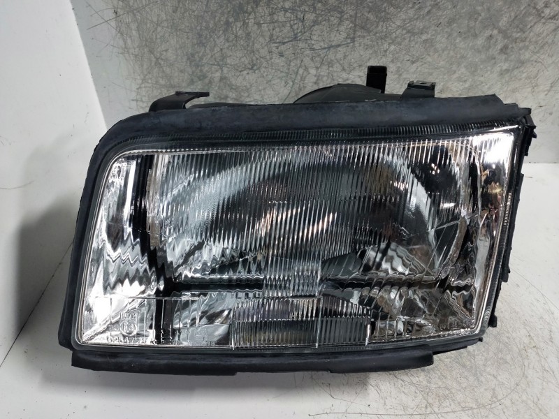 Recambio de faro izquierdo para audi 100 berlina (c4) referencia OEM IAM    Recambio de faro izquierdo para audi 100 berlina (c4) referencia OEM IAM