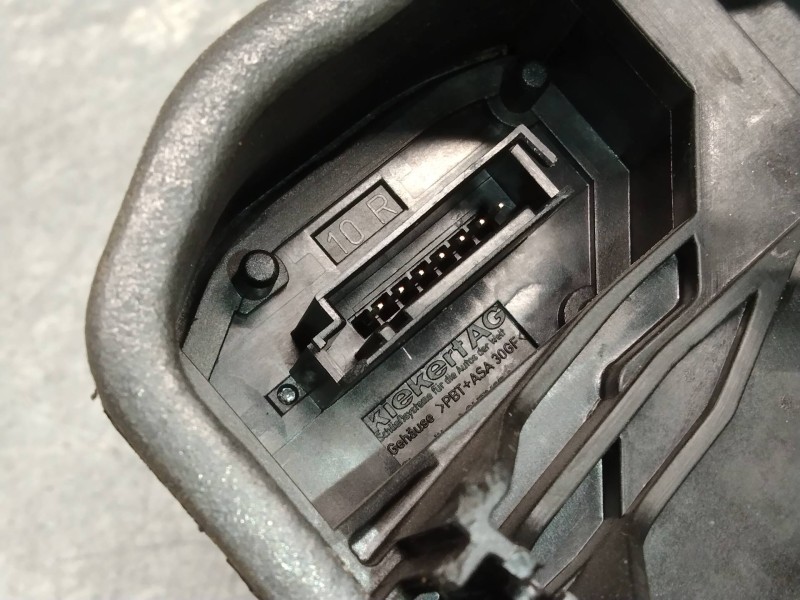 Recambio de motor cierre centralizado trasero derecho para bmw serie 1 berlina (e81/e87) 118d referencia OEM IAM   5P